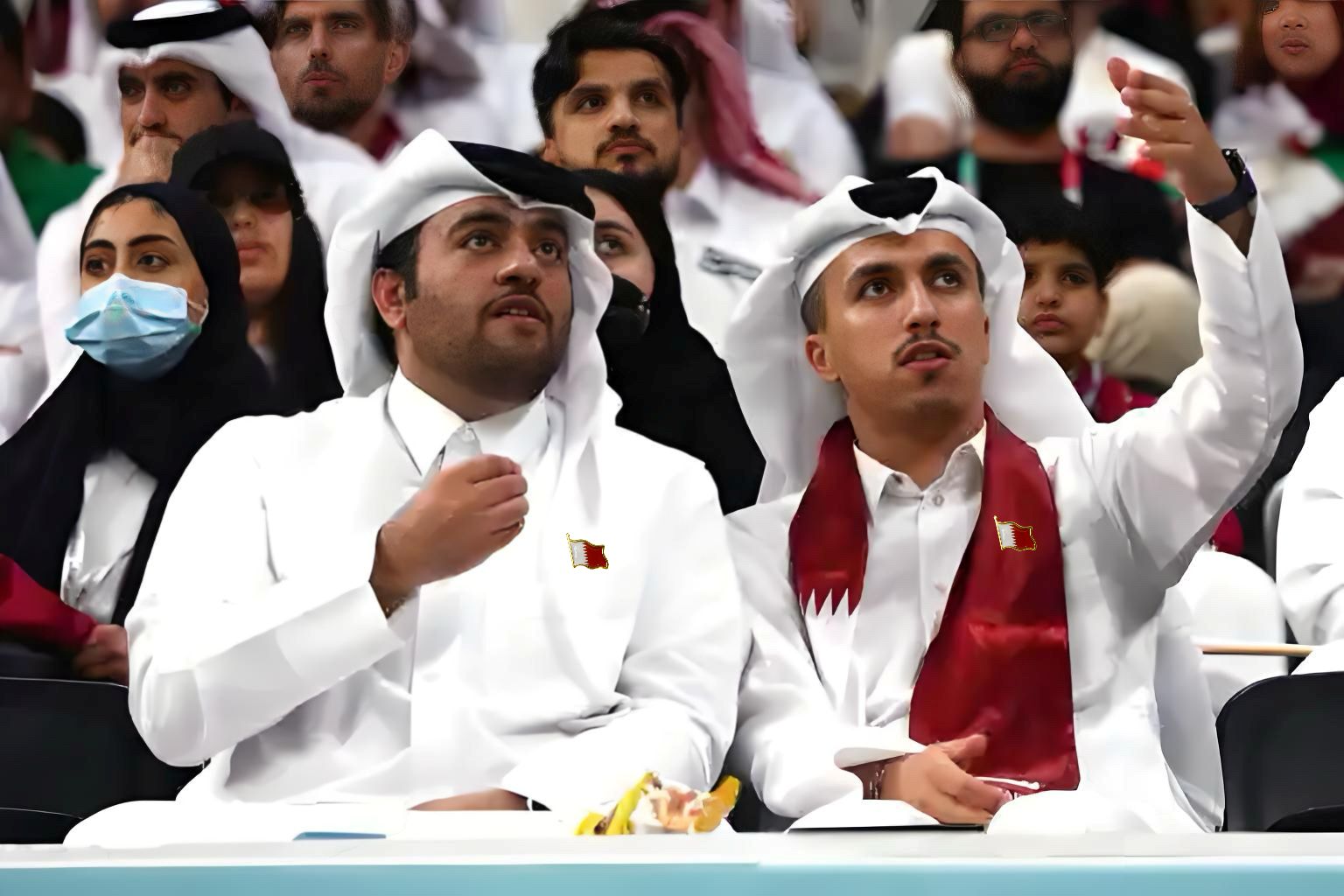 دبوس علم قطر - شارة وطنية معدن - مراجعة Men'S Fashion Qatar وسعره